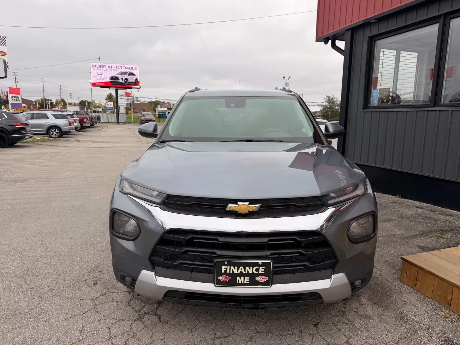 2022 Chevrolet Trailblazer LT - Photo 2
